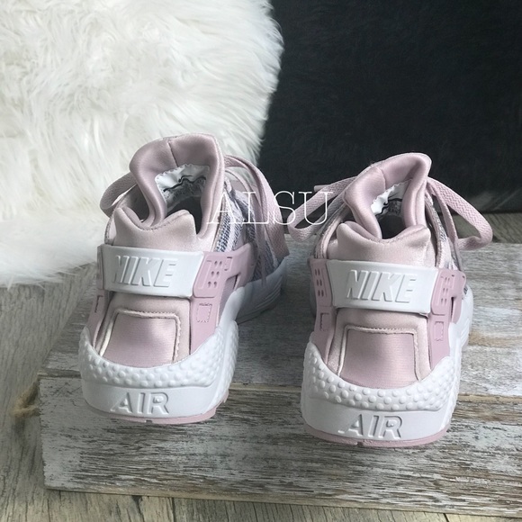 Nike Air Huarache Run PRM Particle Rose Vast Grey - Picture 6 of 8